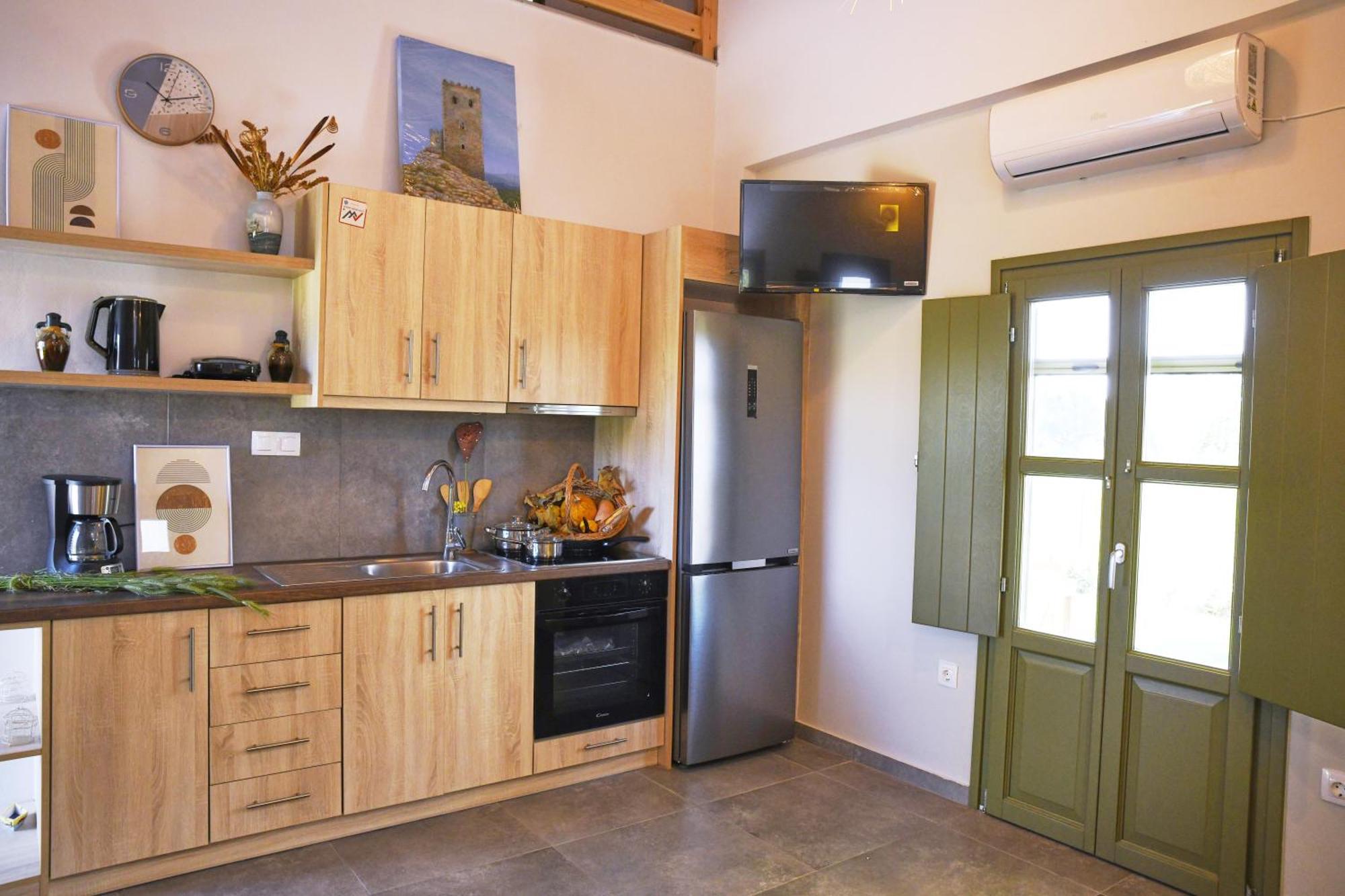 La Familia Luxury Private Maisonettes Near The Sea 기티오 외부 사진