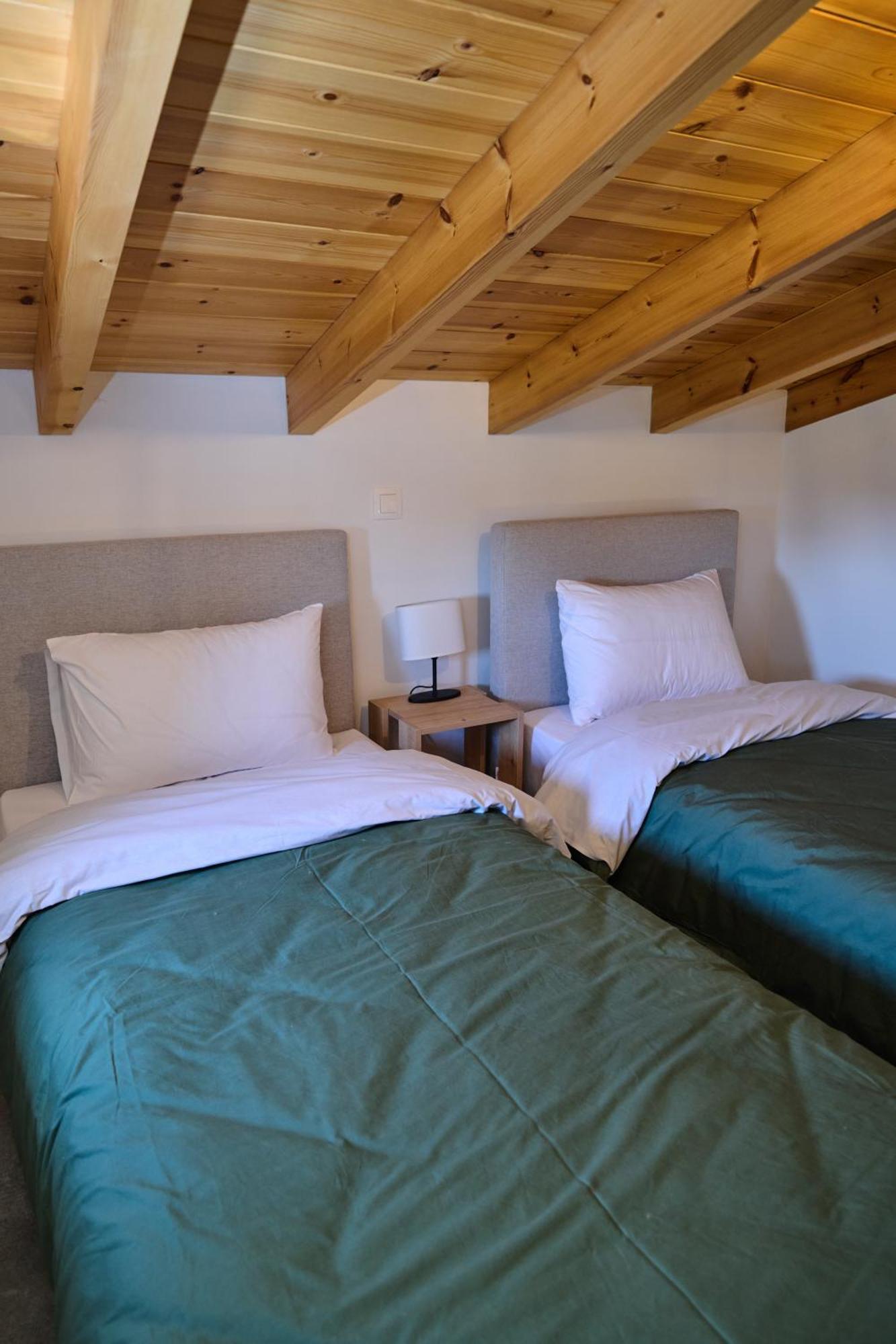 La Familia Luxury Private Maisonettes Near The Sea 기티오 외부 사진